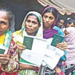 Migrants Return Home Traumatised